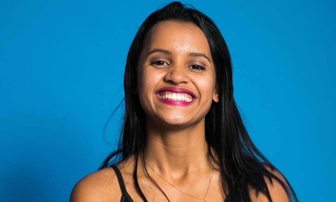 UpdateCharts tweet media