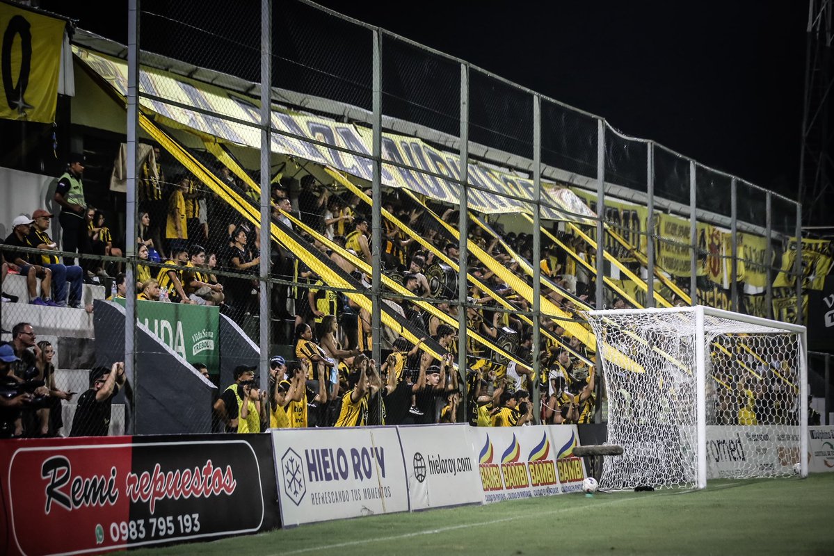 Club Guarani tweet media