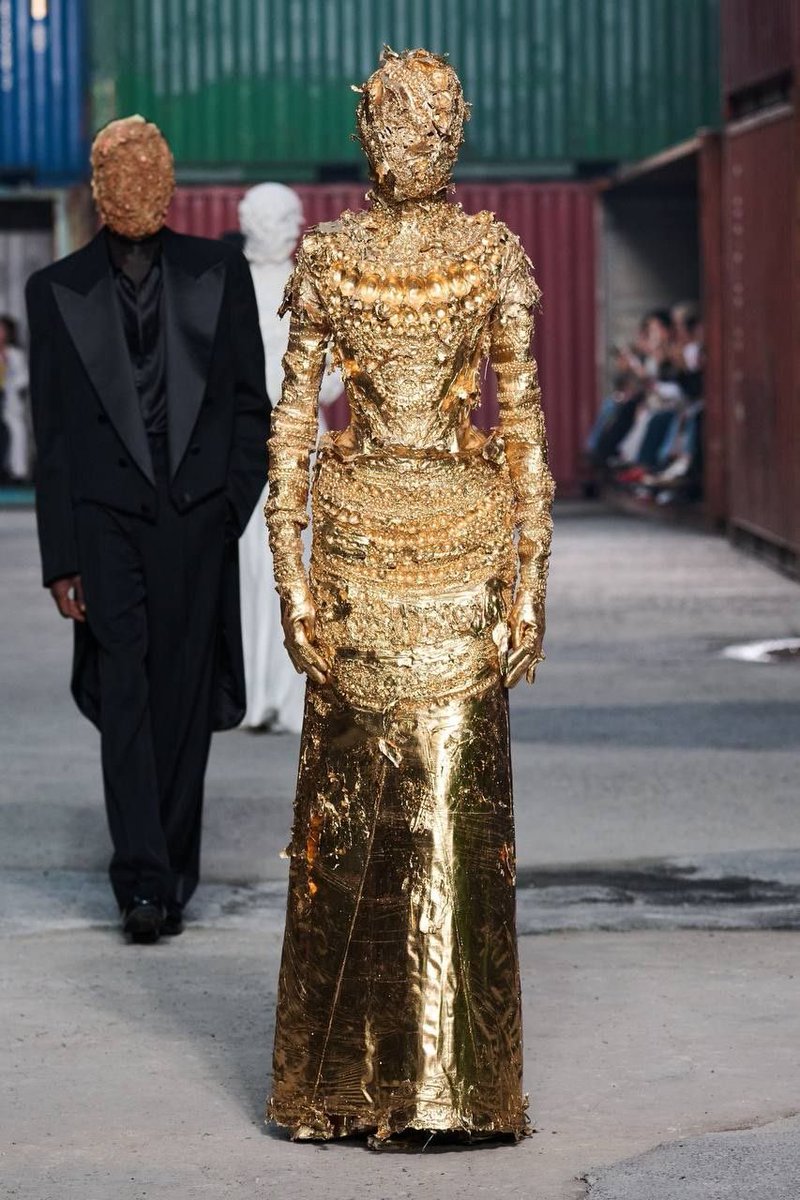 Art House Gloss 🇺🇸🇺🇦 tweet media