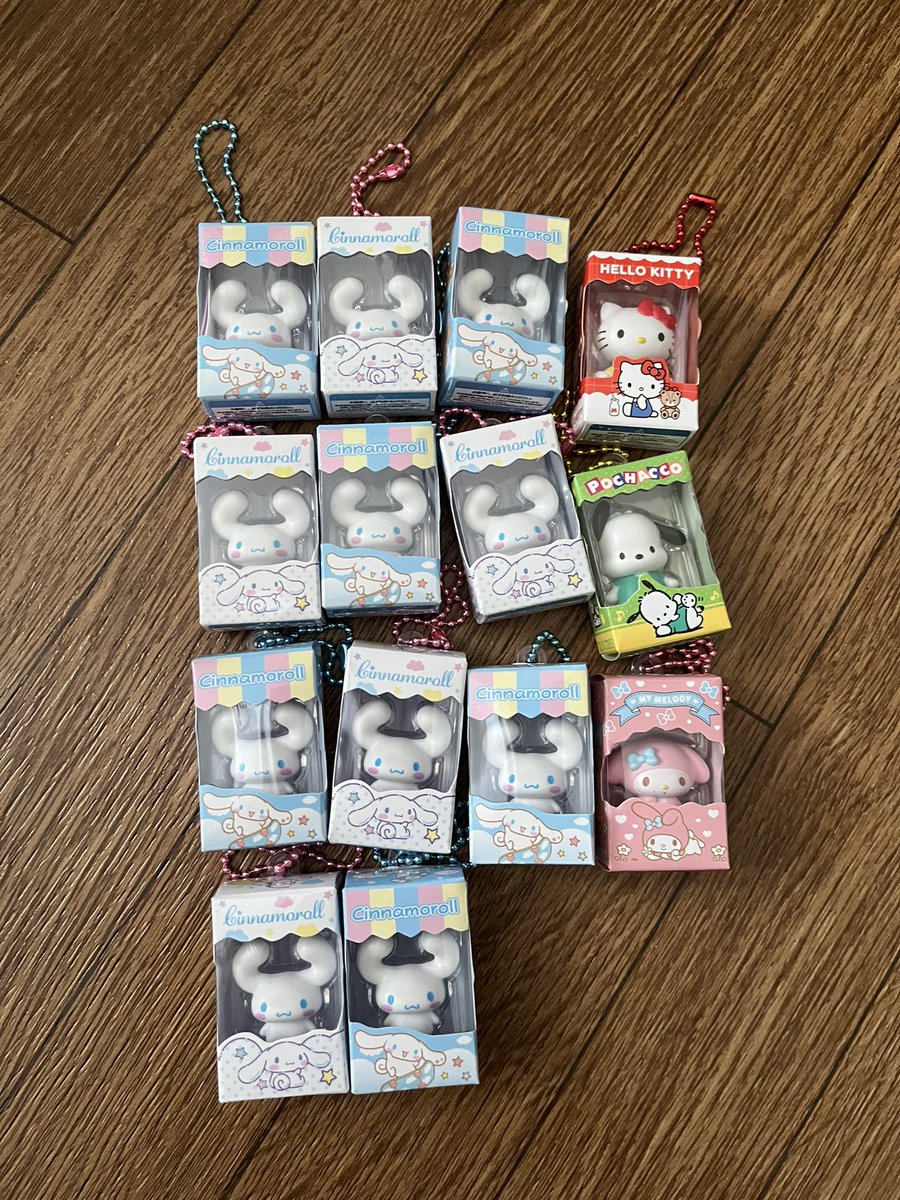 barbiebarbieba3's tweet photo. 箱買いしてコレ😭
こんな事ある？
#サンリオキャラクターズチョコボックス https://t.co/wi4FWwSwl3