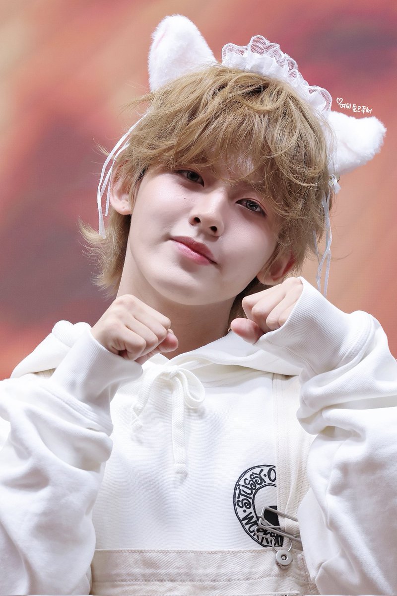 여비들고튀어✨️ tweet media