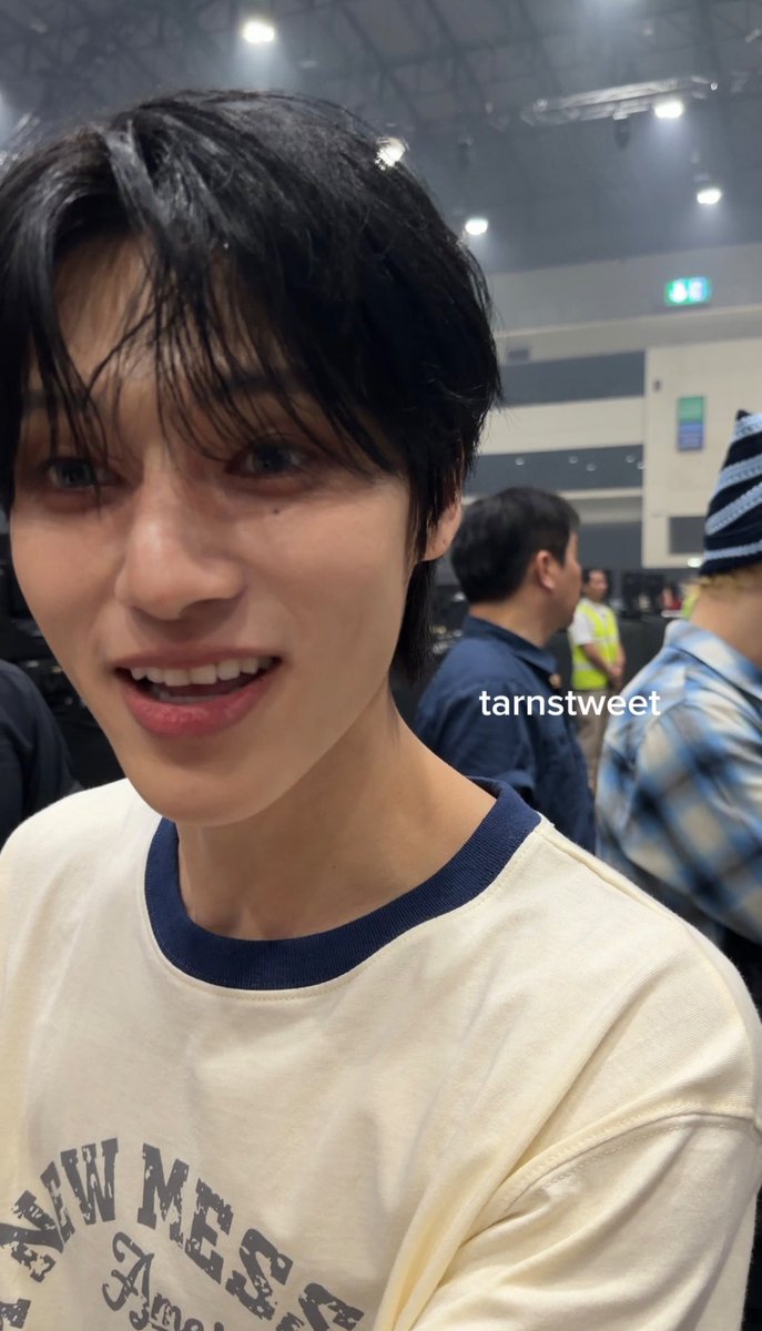 zanuu :3 tweet media