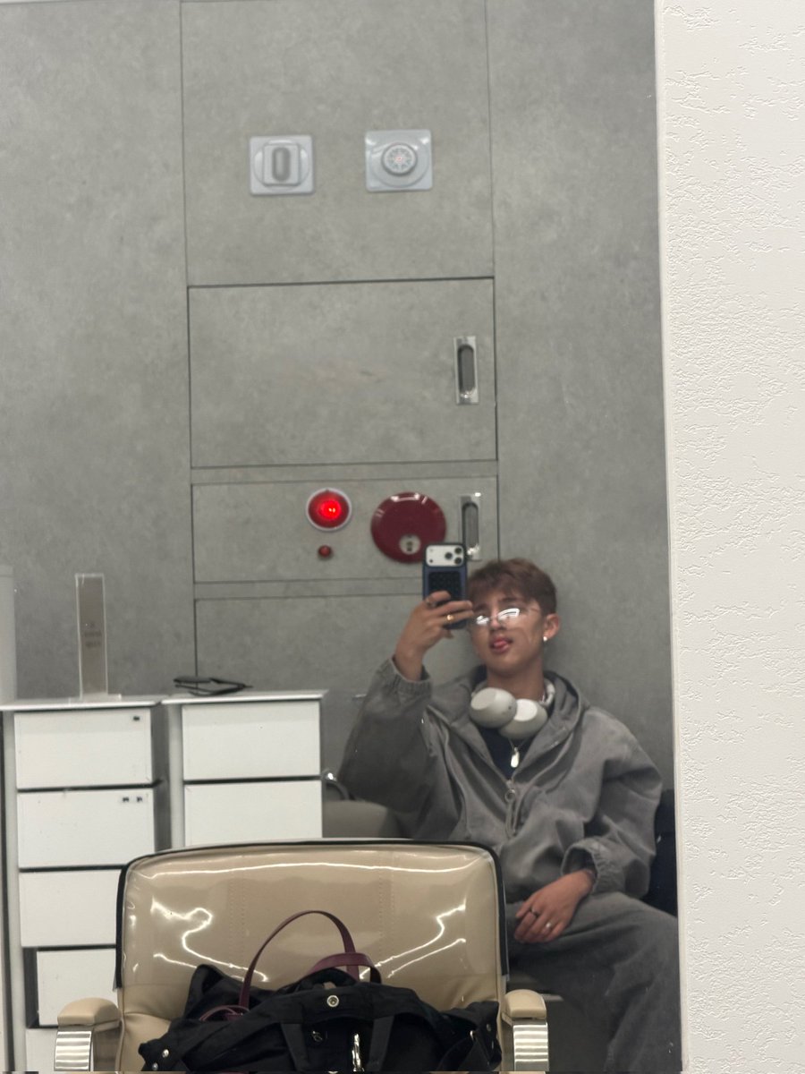 📝| [260405] #KENNETH Weverse Update! 🌟 🦡 a promise is a promise, i'll ...