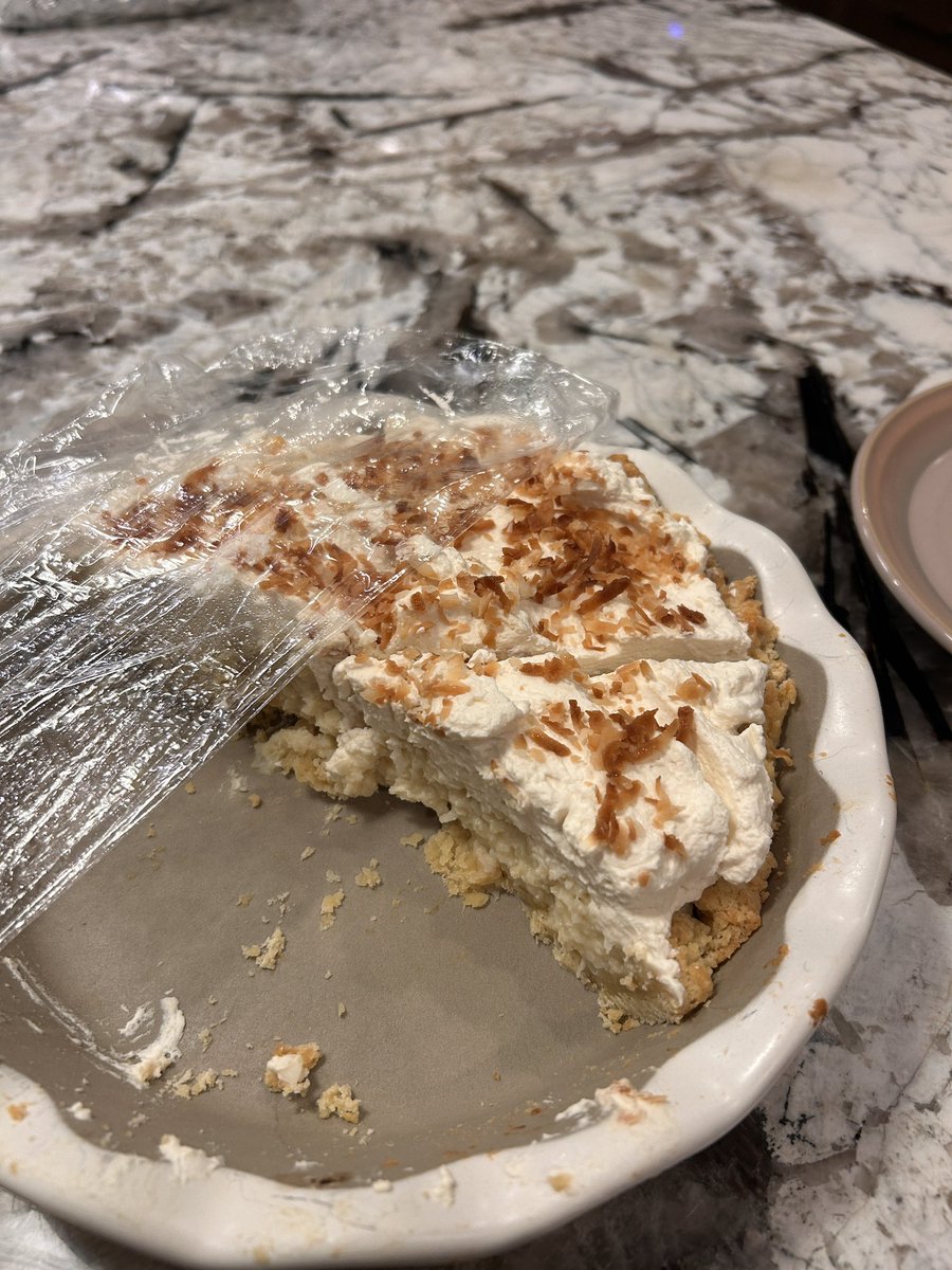 Rusty and Rotten ☘️ tweet media