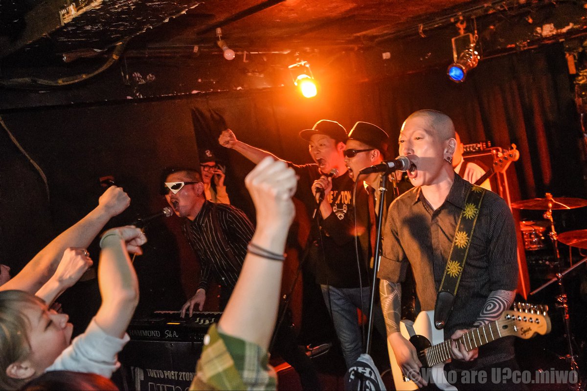 THE_AUTOCRATICS's tweet photo. @noelmiwo 2026/04/04 at Nakano MOONSTEP
"FRIENDS WITH BOATS Japan Tour 2026 Tour Final"
THE AUTOCRTICS 5th Full Album
"No Time To Waste!" Release Tour
photo by @noelmiwo
#theautocratics #tokyo #nakano #moonstep https://t.co/DrYNTYrKe6