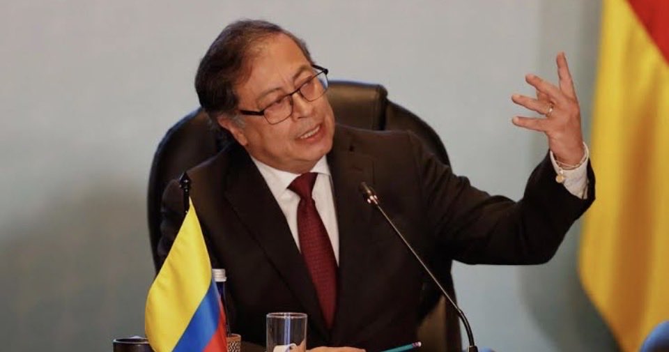 Carlos Castañeda tweet media