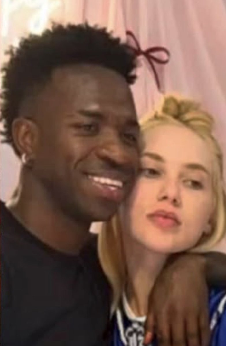 Steve Banannon tweet media