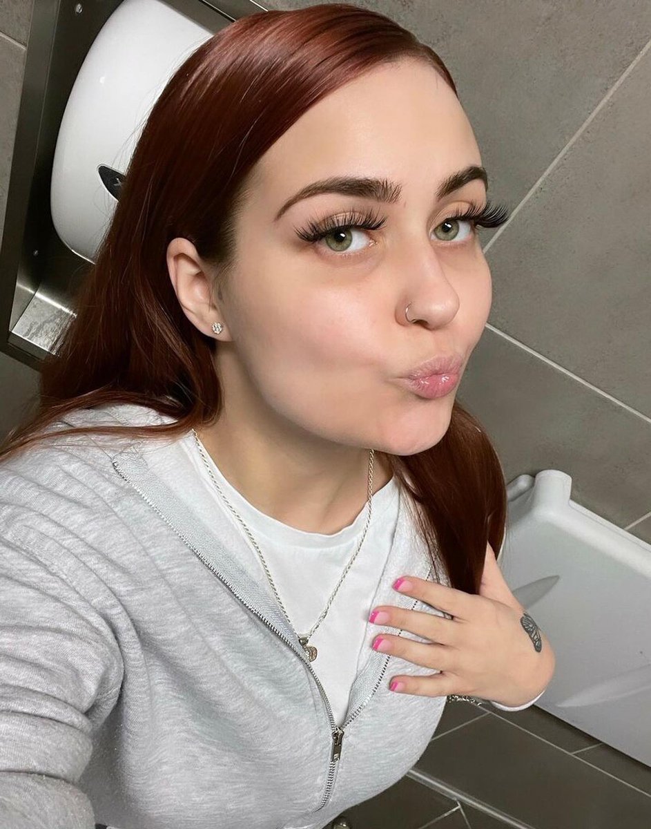 peaches tweet media