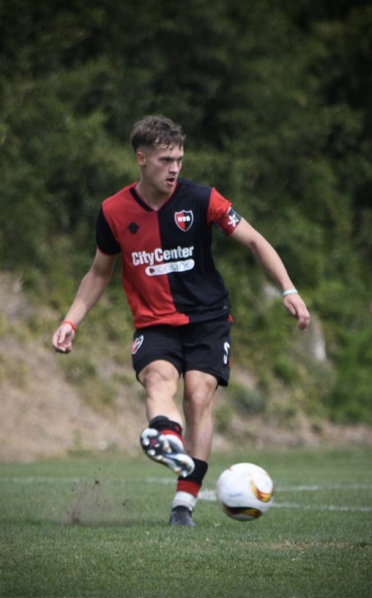 Data NOB tweet media