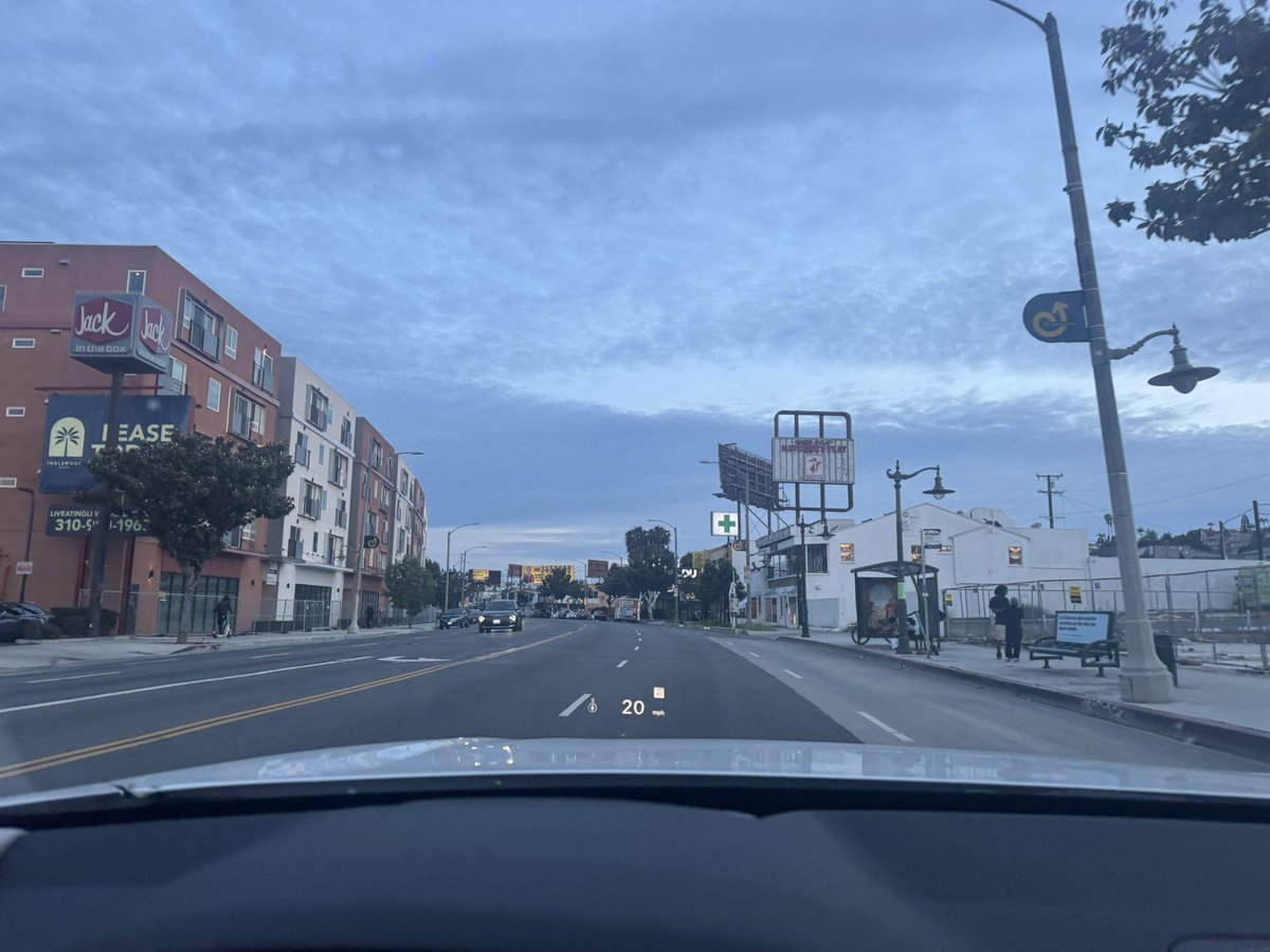 Dwann B 🇺🇸 tweet media