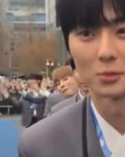 4 e v e r 떵웅 tweet media