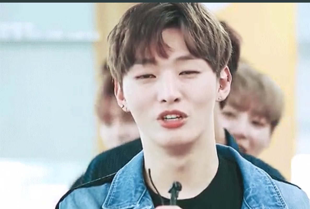 4 e v e r 떵웅 tweet media