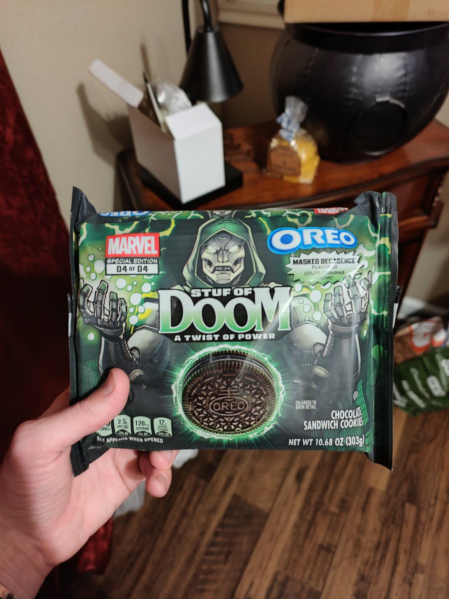 TechVamp© tweet media