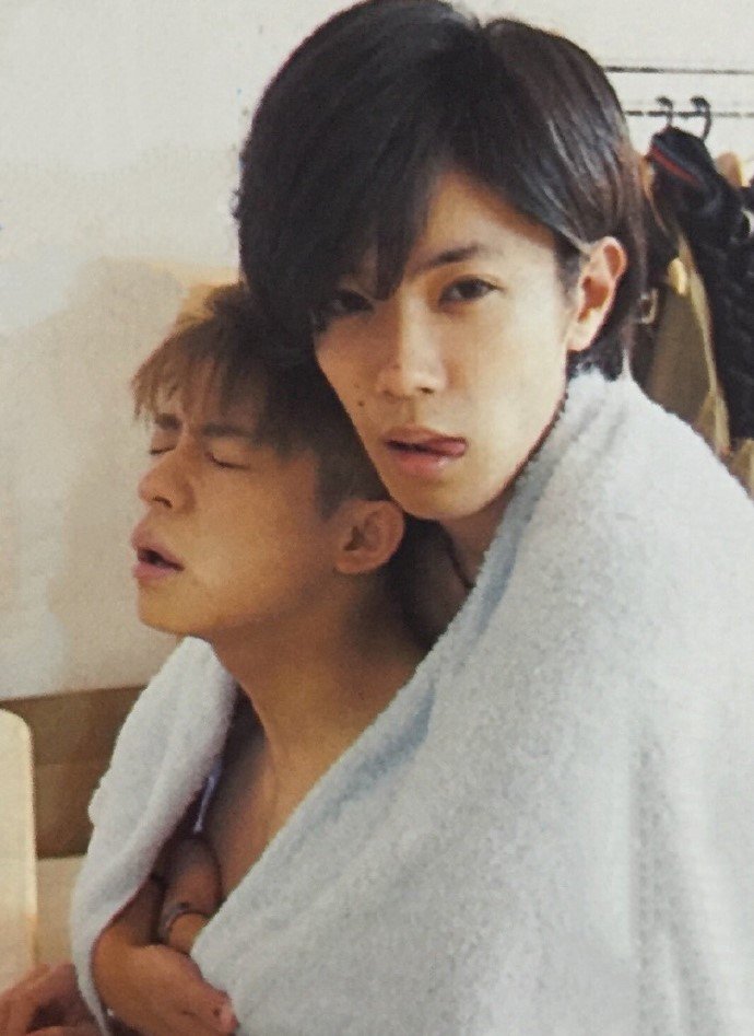 starto idols with no context tweet media