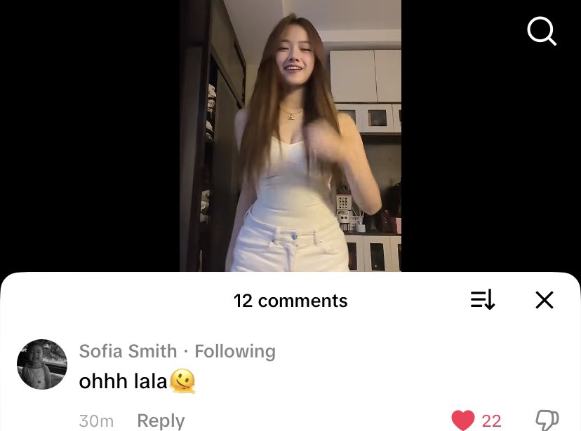 CARRIEᡣ𐭩 tweet media