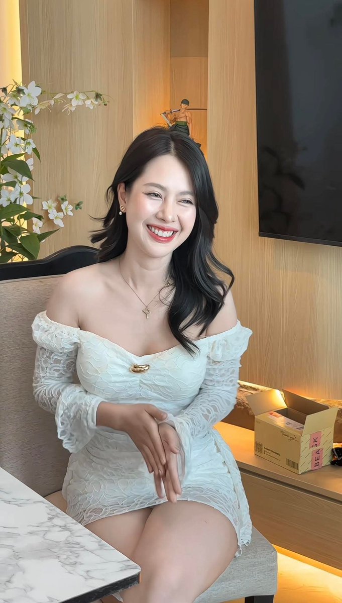 น่าซอย. tweet media