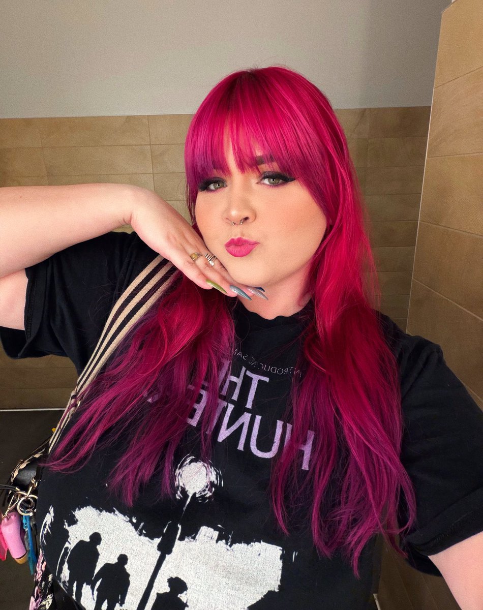 alex is experiencing an ego death ⋆˚꩜｡ tweet media