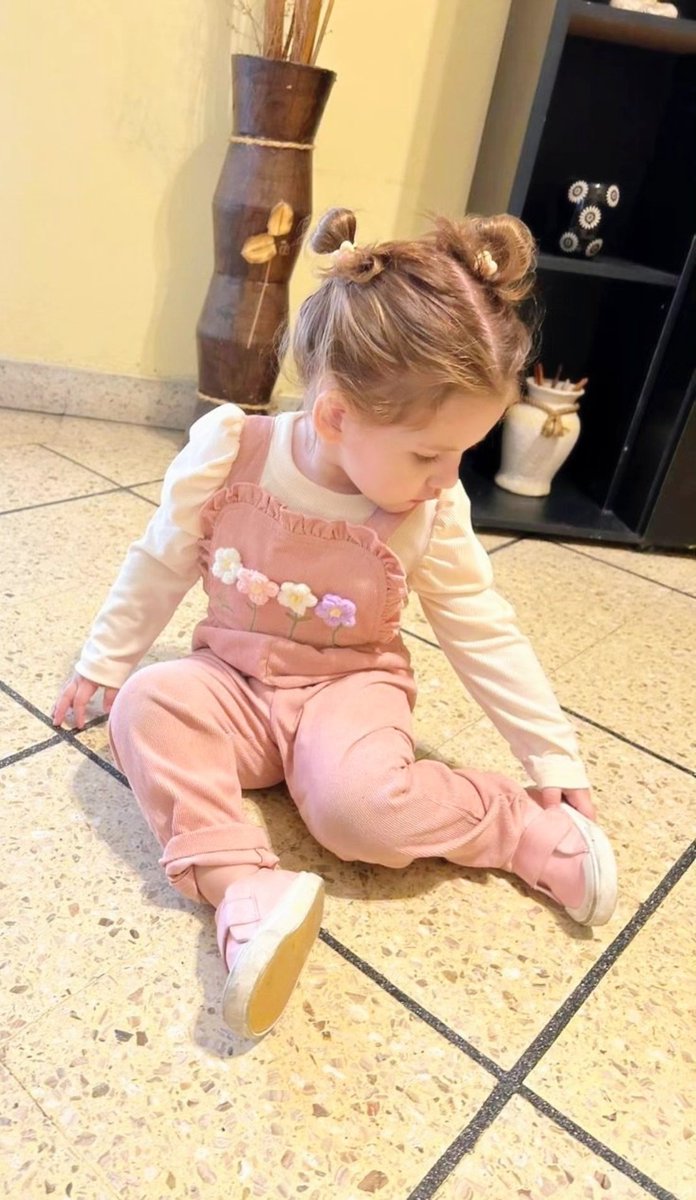 caaritobernal's tweet photo. Mi niña mayor 👧🏼🩷 https://t.co/aTzKGfQzsQ