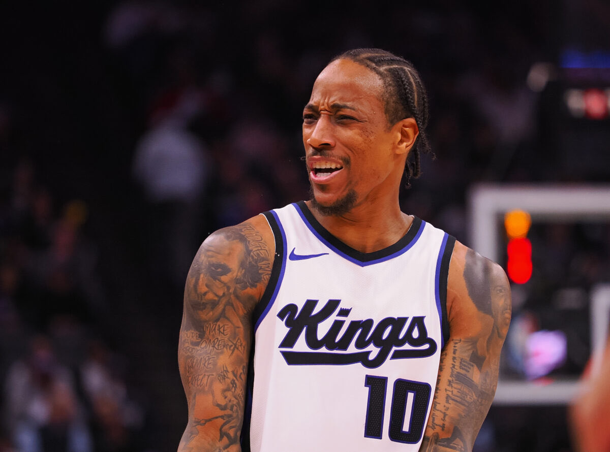 Kings Lead tweet media