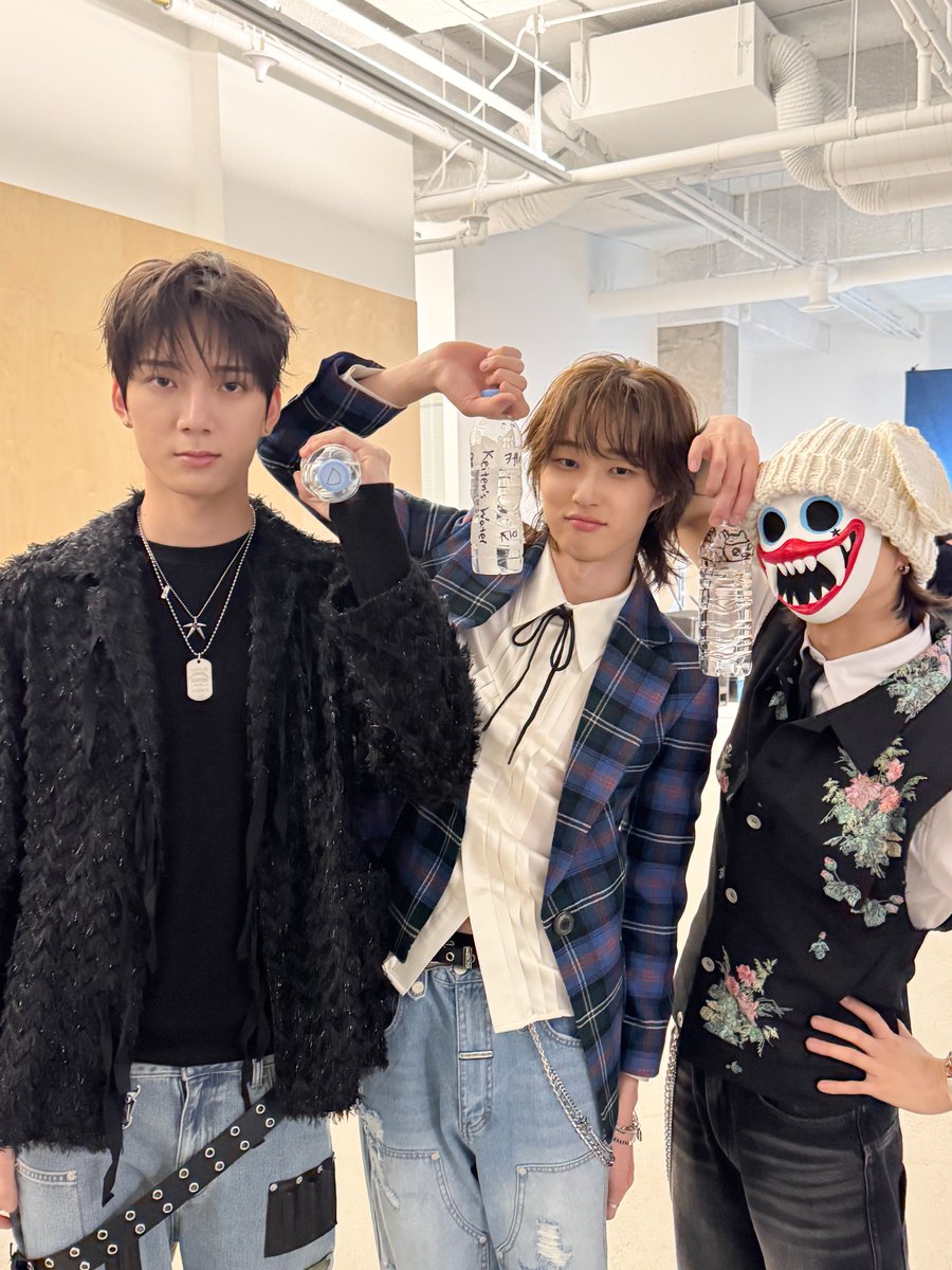 hrtz.wav (하츠웨이브) tweet media