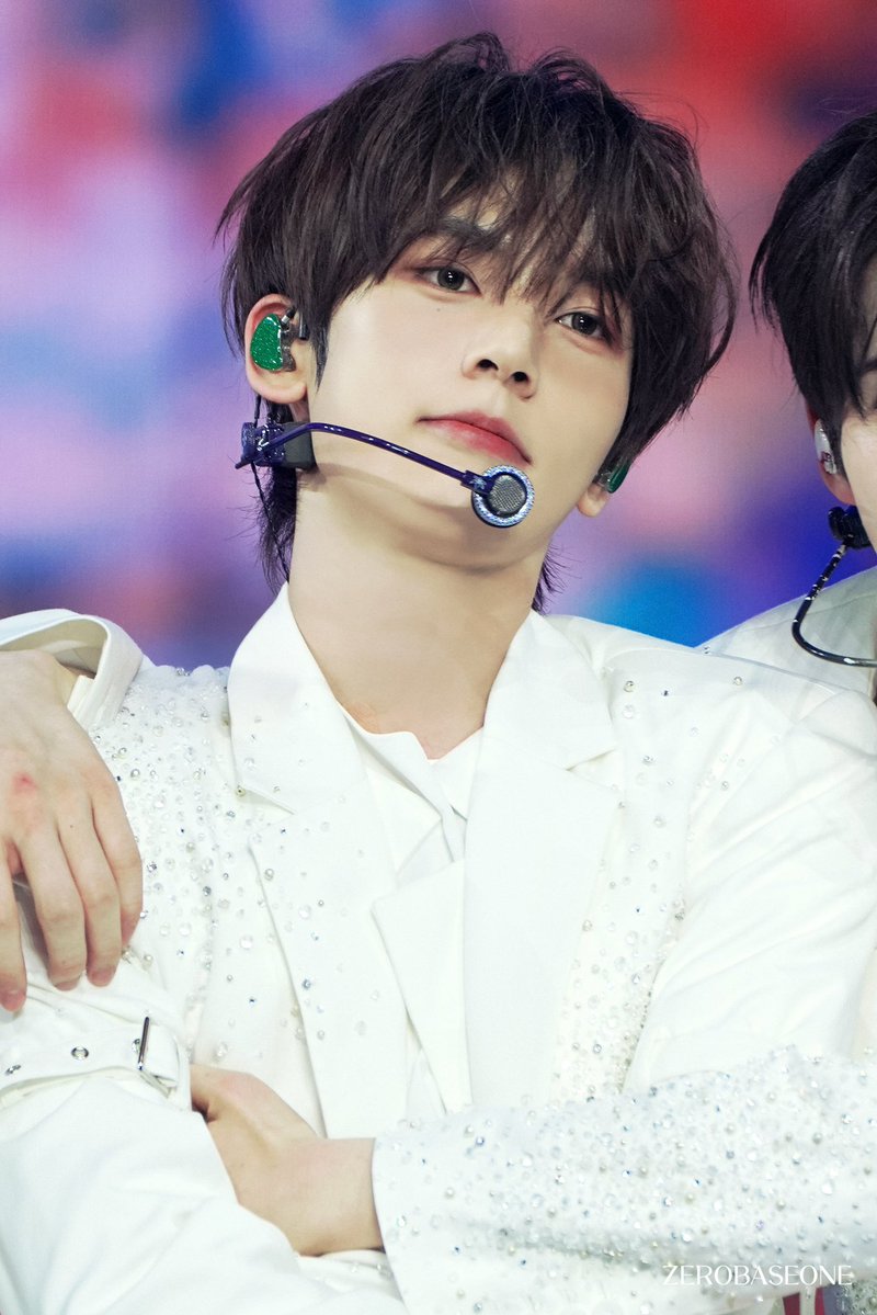 anto ⋆˚꩜。 zb9 tweet media