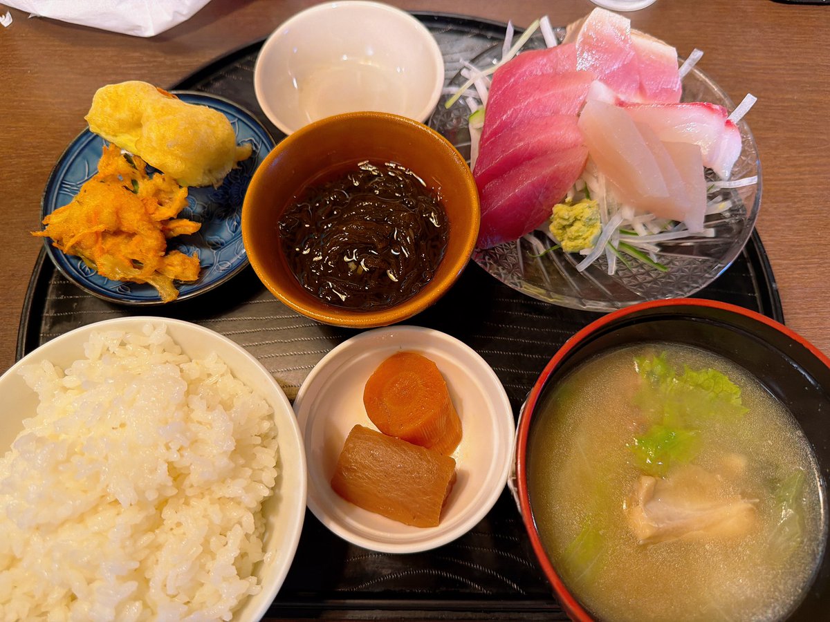 🅜🅢🅒 tweet media