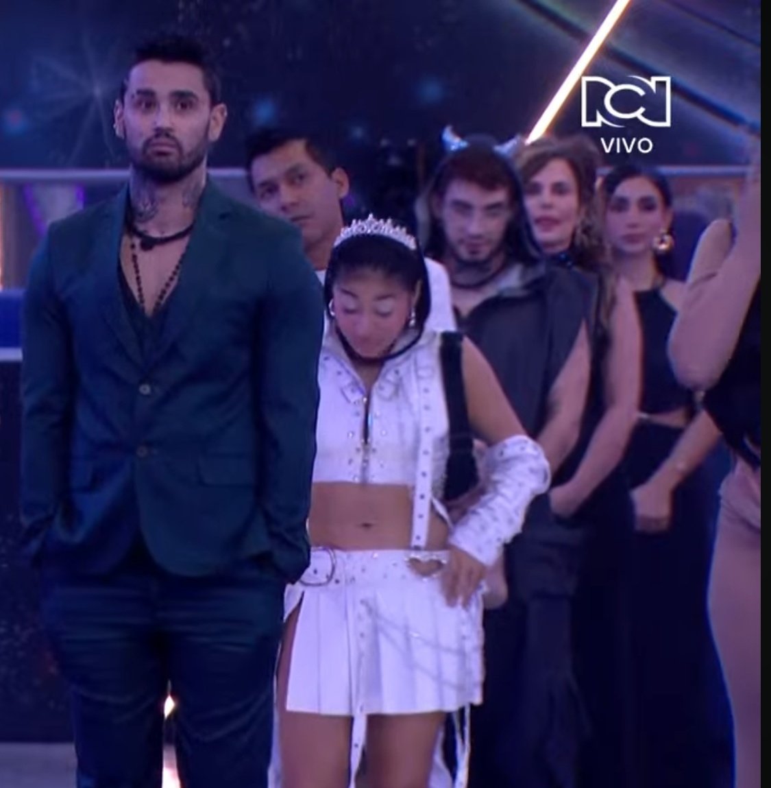 Team chisme tweet media