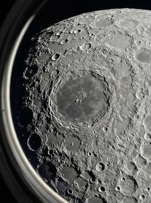 Physics-astronomy tweet media