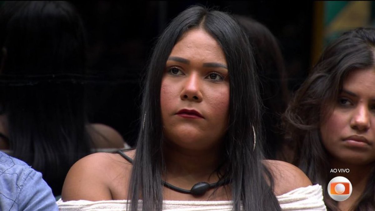 UpdateCharts tweet media