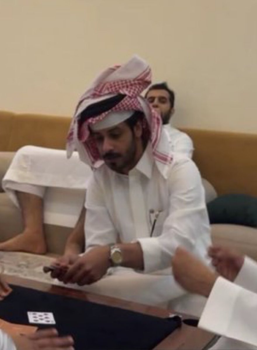 F a t i m a ♡ tweet media