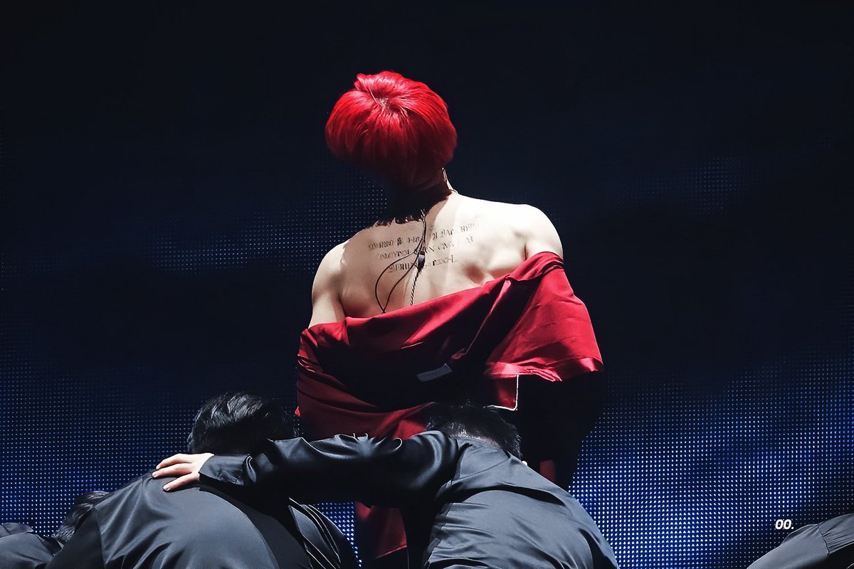 SUHO pixel tweet media