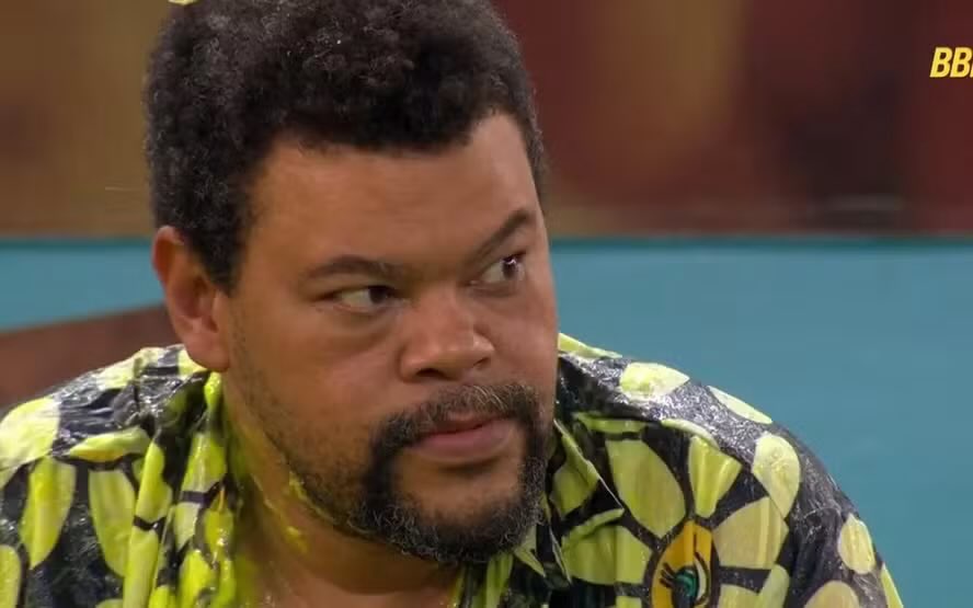 windchaserbr's tweet photo. Não se esqueçam de que quem destruiu o brilho da Chay foi esse cara! Tadinha da Gabi... #BBB26 Paredão https://t.co/8zdl65Q4j8