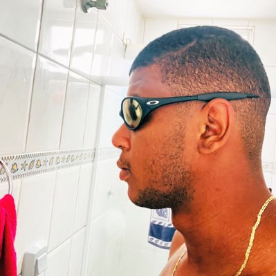 Ayrana 🍯 tweet media