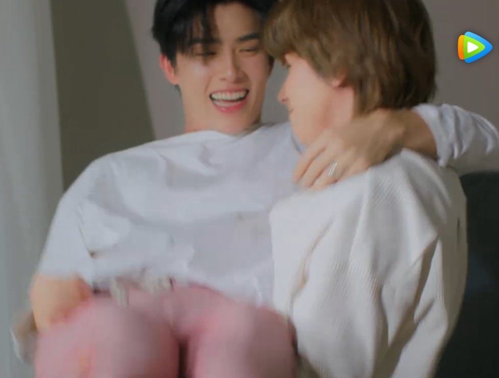 UntamedYZ🌕 tweet media