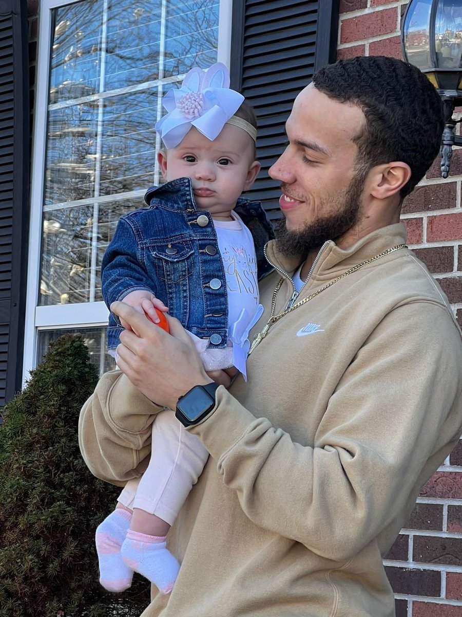CoachDebo5's tweet photo. My Girl 🩷

Happy Easter ✝️ https://t.co/cxeTd9qoYg