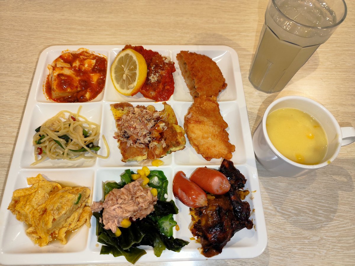 りかぽんカフェ tweet media