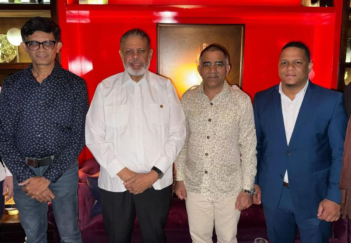 Desarrollo de la Comunidad tweet media