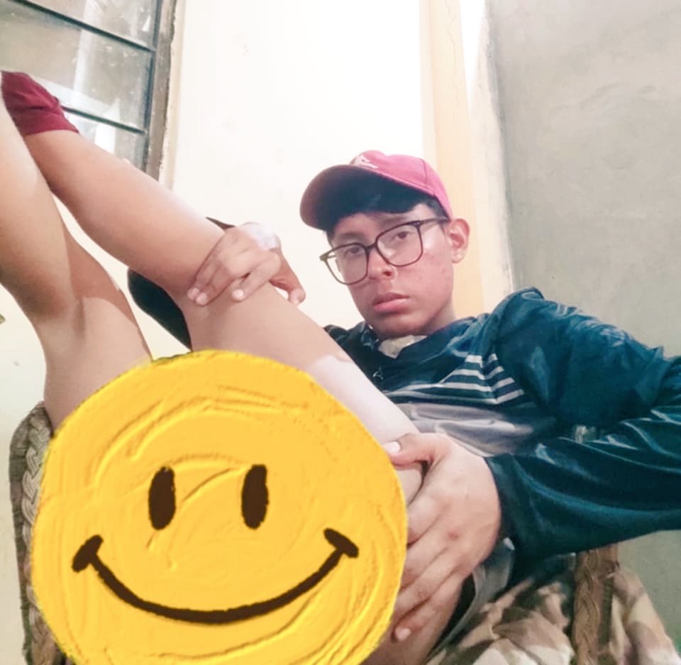 AlexxD tweet media