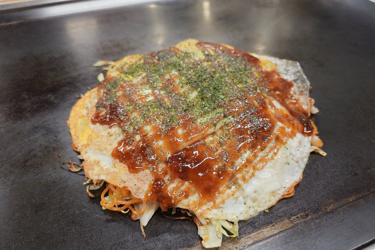 niirubeads's tweet image. やっと行けました。
三次、三良坂にあるお好み焼きの大(だい)。
体操の練習帰りに見つけ気になってて、ラジオ番組グッジョグで紹介され、ますます行きたくなり、1度目は巡り合わせがよくなくてお休み。そして2度目の昨日、やっと入ることができました。
#お好み焼き大
#お好み焼き
#三次
#三良坂