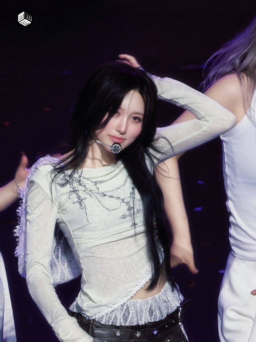 __MMM___ tweet media