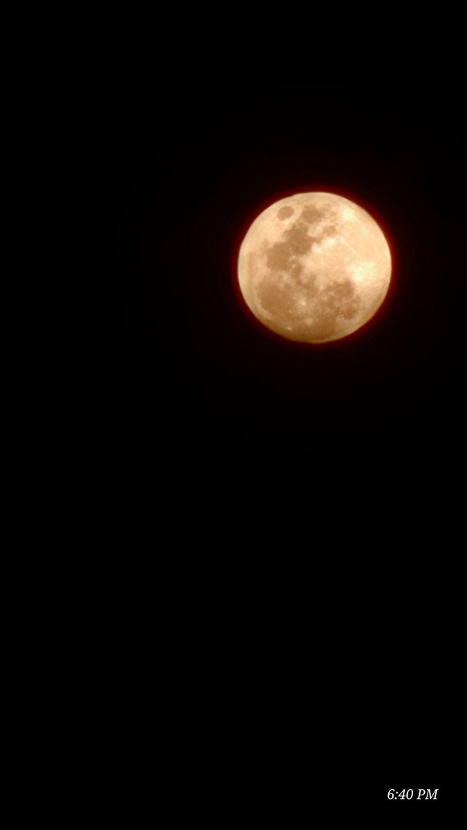 289S789's tweet photo. 🌙🐇. #moon #sky https://t.co/pC7Q7bFs72