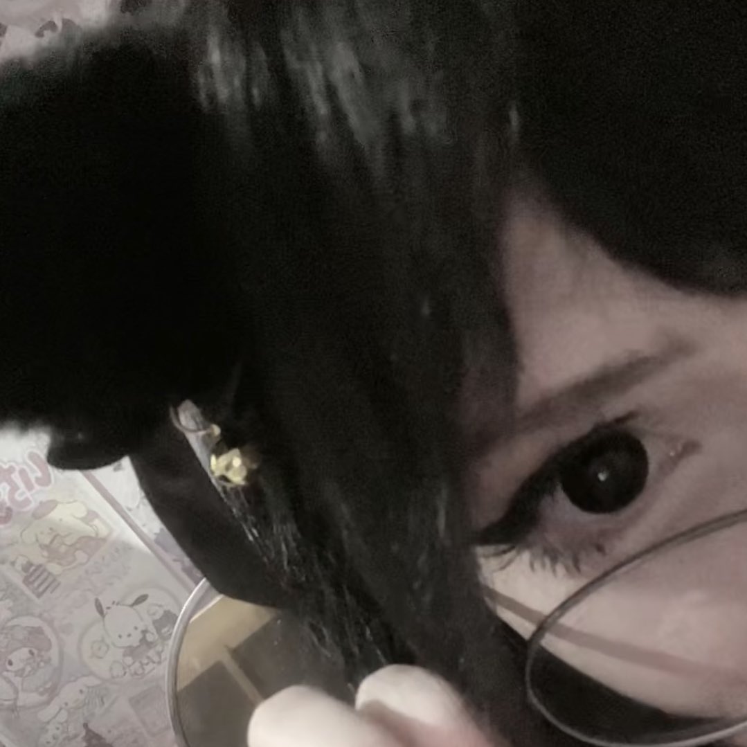 lily ‹𝟹 tweet media