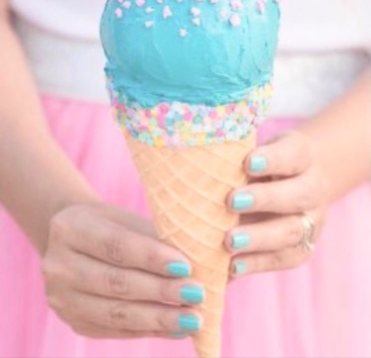 slade 🍭 tweet media