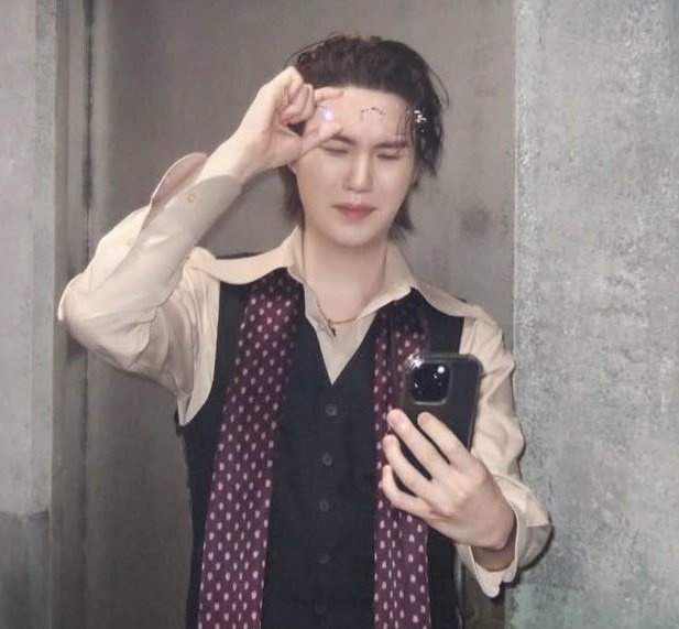 ✨😑✨
#SUGA #yoongifanart #BTS