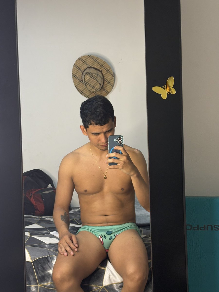 Luxsurious's tweet photo. Tiempo sin tomarme fotos así https://t.co/5XVDnSzt72