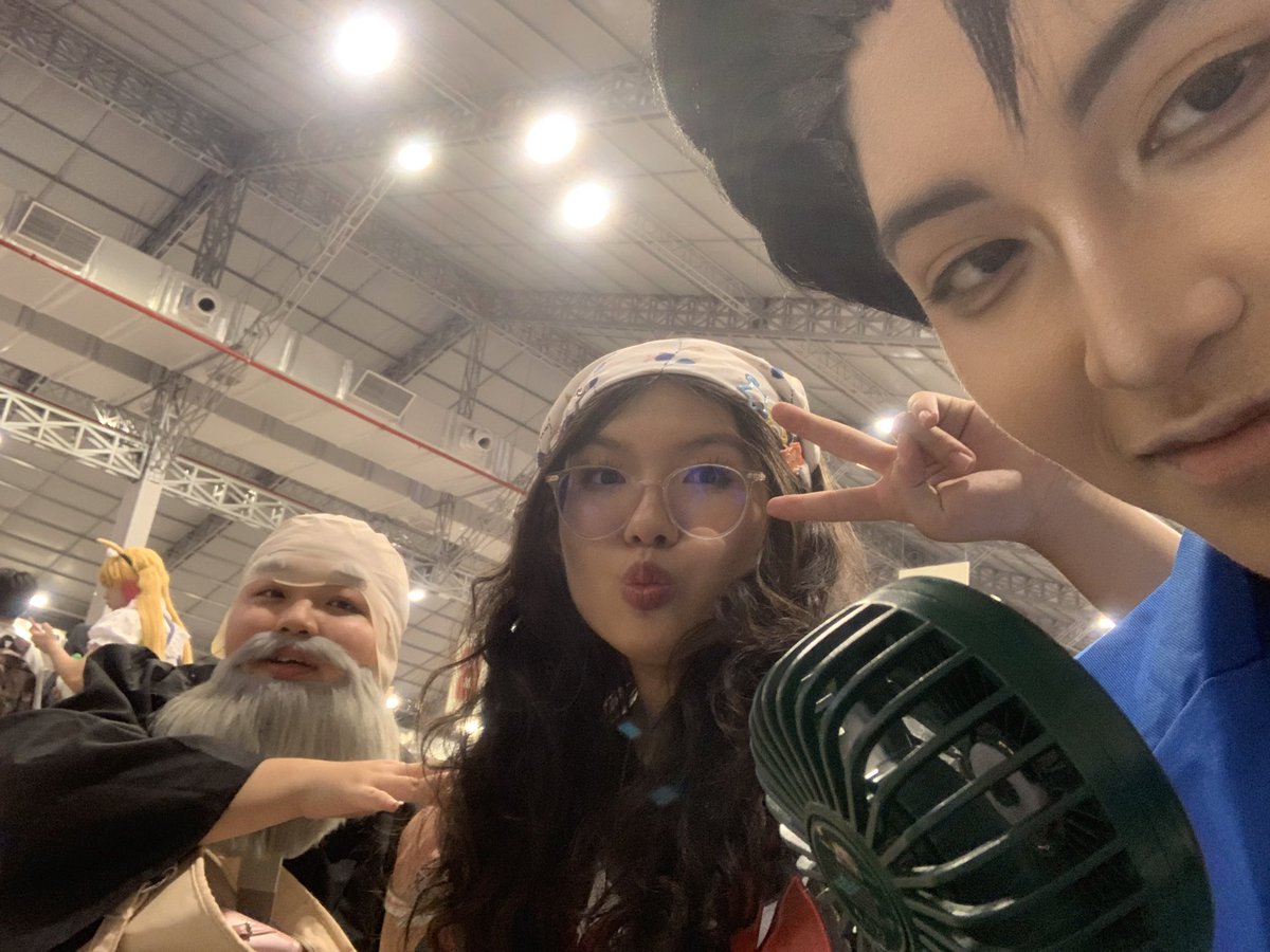 amb3rr//ap0llo tweet media