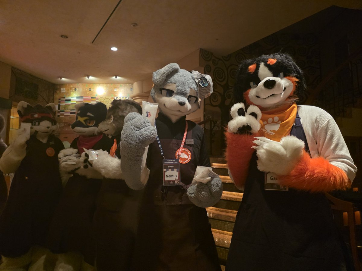 카로(カロ)🔜?? tweet media