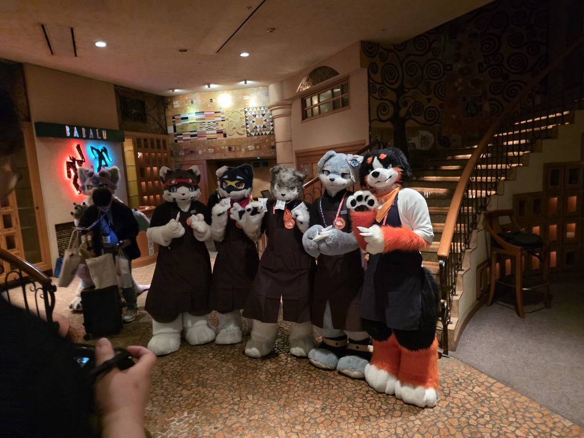 카로(カロ)🔜?? tweet media