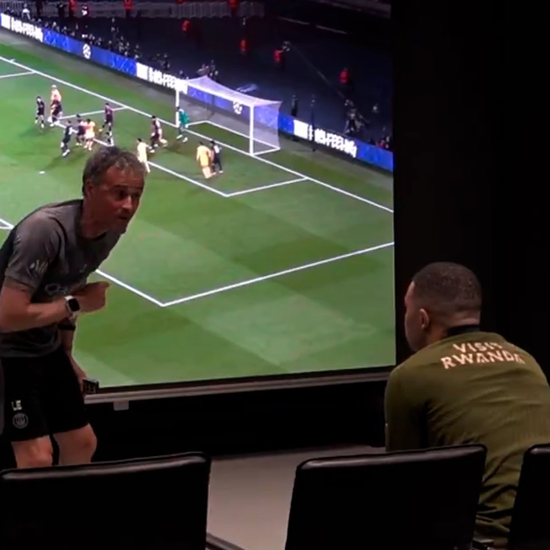 The Touchline | 𝐓 tweet media