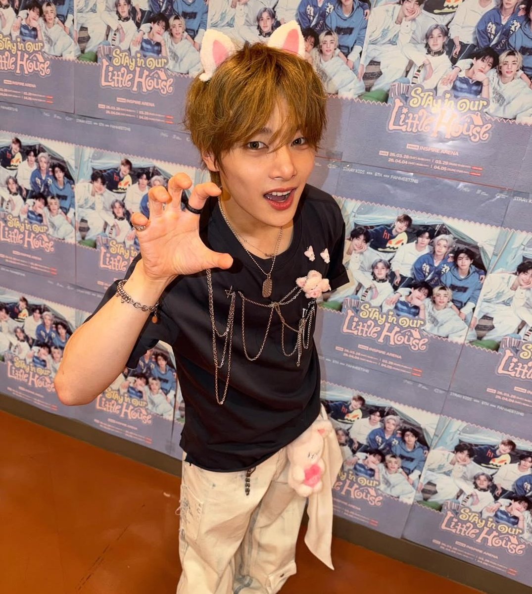 montse 🍞 tweet media